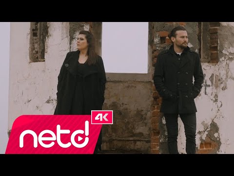 Hasan Ozan & Nihal Akdere - Bir Şeyler Var